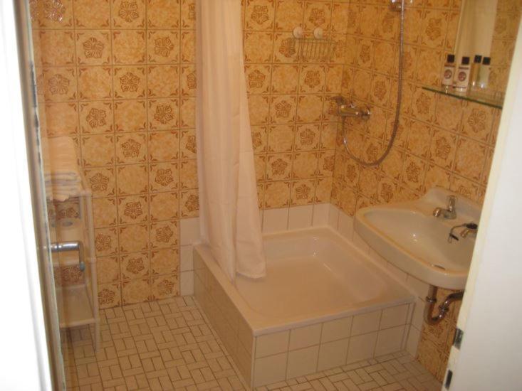 Modernes Ferienhaus E25, 2-6 Pers Keine Monteure Lichtenau  Esterno foto